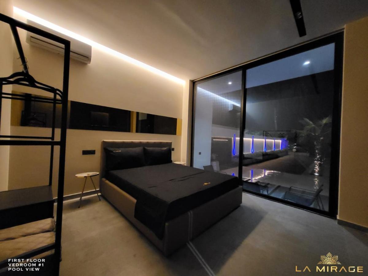 La Mirage *