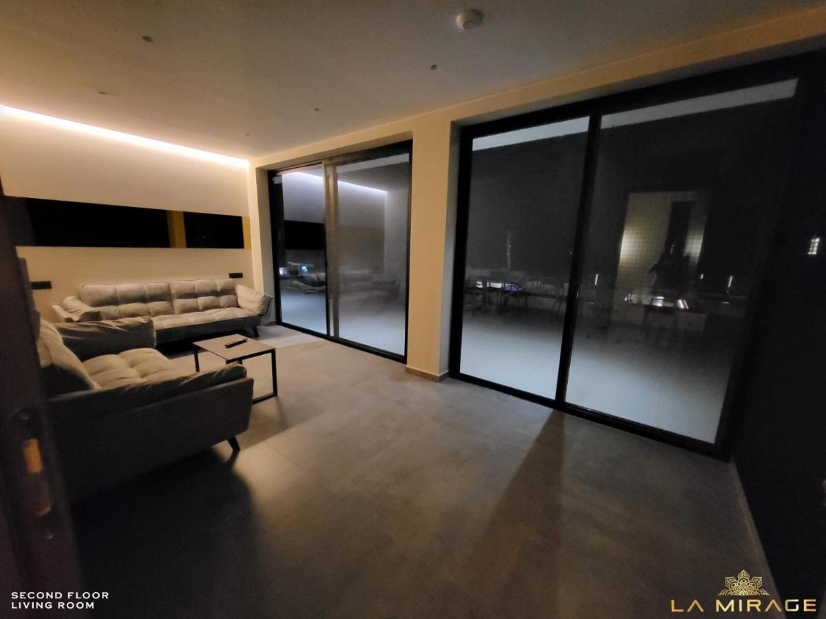 Villa La Mirage *
