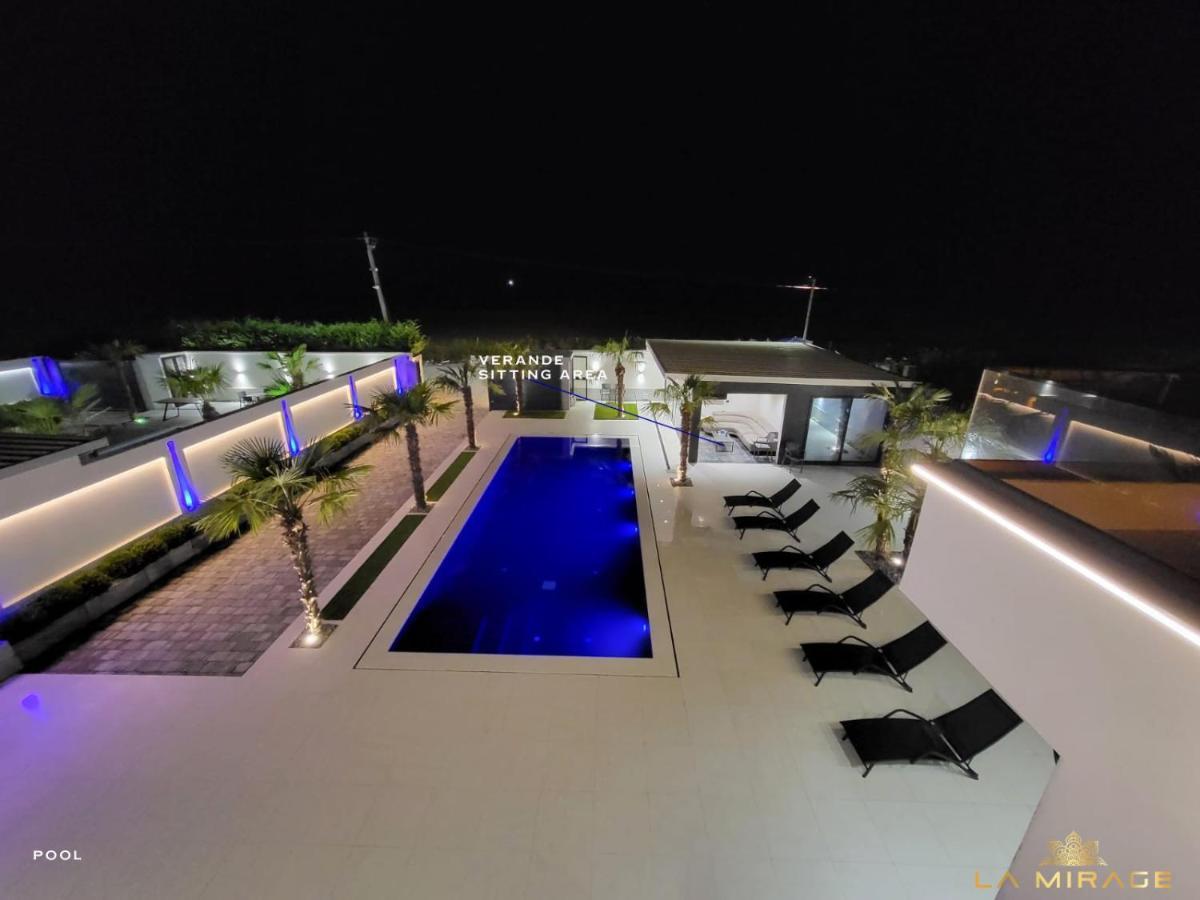 La Mirage * Rrushkull (Durres)