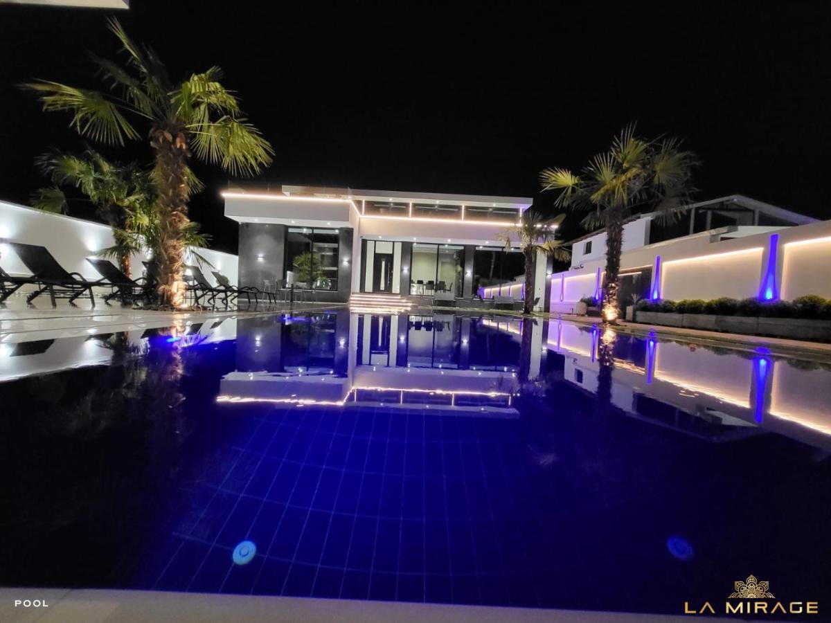 Villa La Mirage